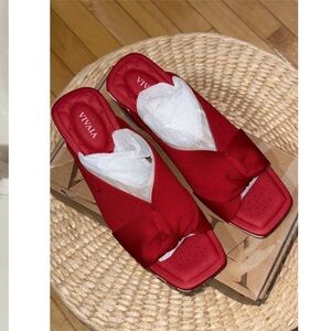 Vivaia Red & White Striped Knot Wedge Platform Sandals
Slides EU/39.5 US/8.5